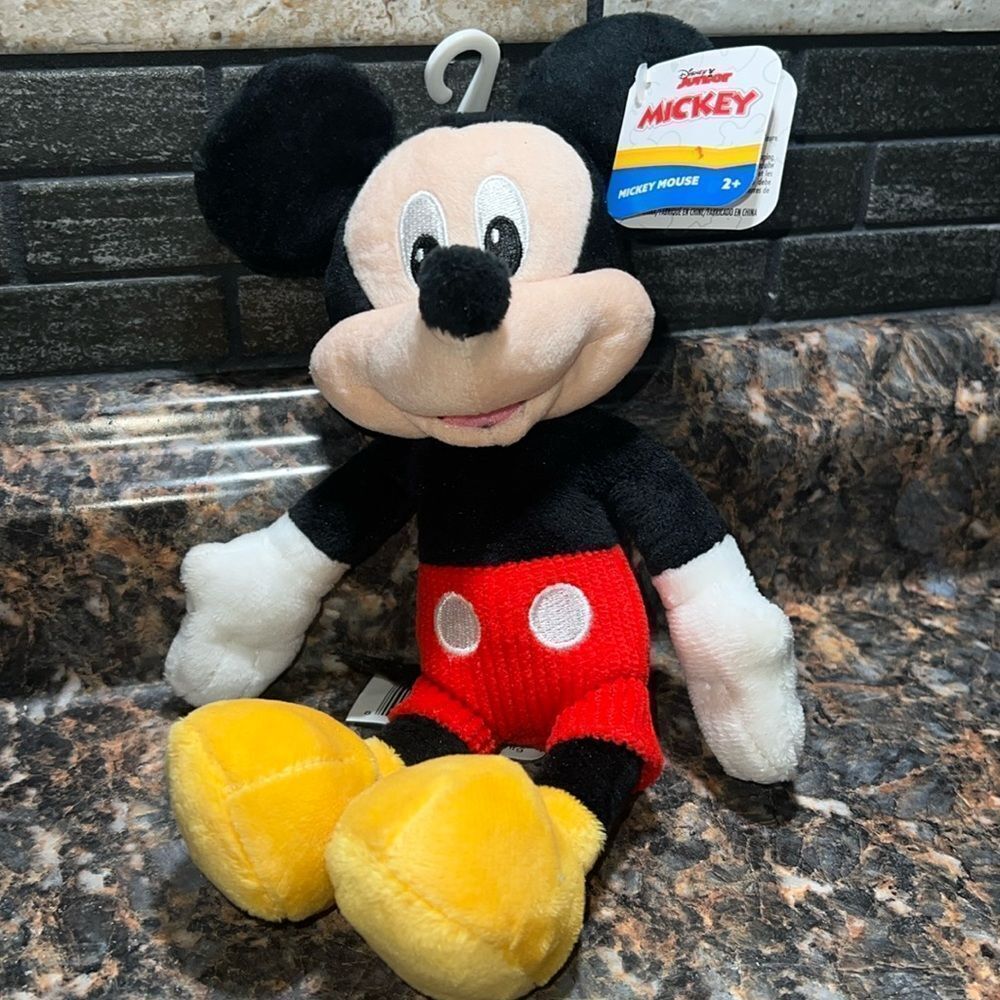 Disney Junior Mickey Mouse 9.5” Mickey Plush New With Tags
